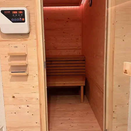 Отель Smart B&b1 Bb1 127