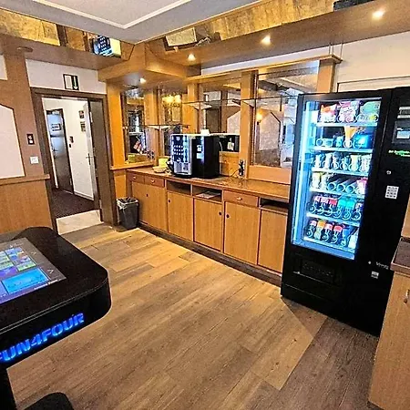 Smart B&b1 Bb1 127 ホテル *