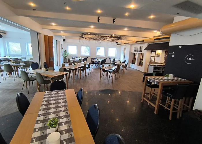 Smart B&b1 Bb1 127 Hotel *